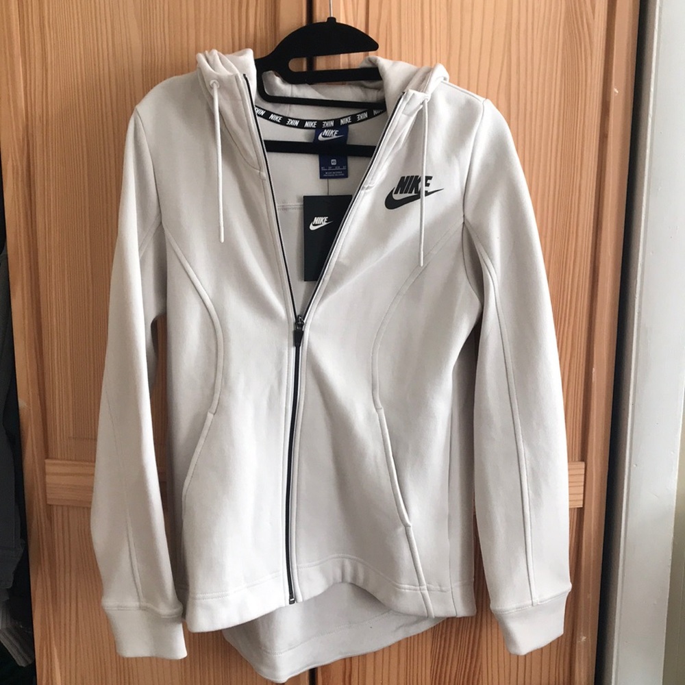 NIKE hoodie NWT